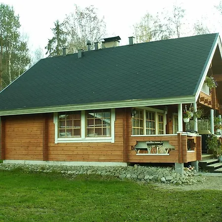 Chalet Pihlajamaeen Lomamoekit Vanhakyla