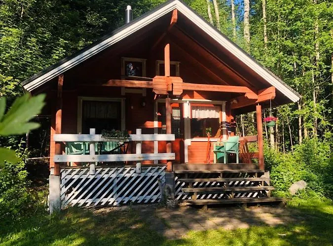 Pihlajamaeen Lomamoekit Chalet Vanhakyla
