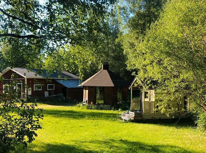 Chalet Pihlajamaeen Lomamoekit *