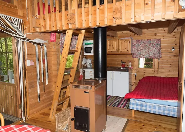 Pihlajamaeen Lomamoekit